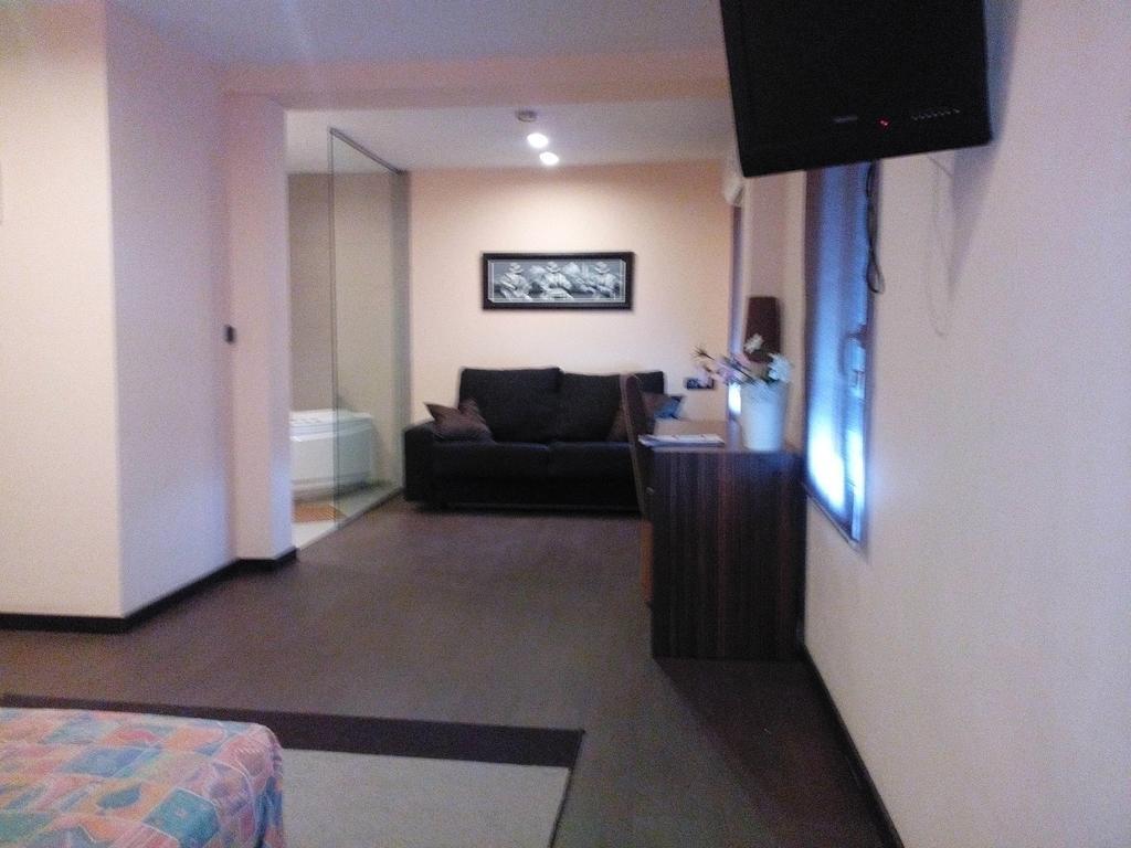 הואסקה Hostal - Restaurante Asador Esperanza חדר תמונה
