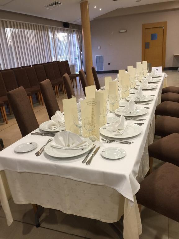 הואסקה Hostal - Restaurante Asador Esperanza חדר תמונה