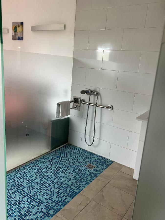 הואסקה Hostal - Restaurante Asador Esperanza מראה חיצוני תמונה
